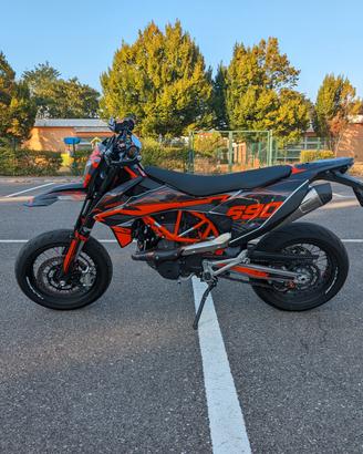 KTM 690 SMC-R 2020