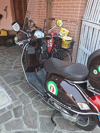 vespa 300 gts