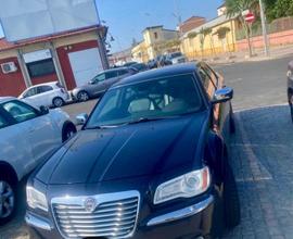 Lancia Thema presidenziale 2013