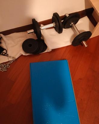 Attrezzi palestra