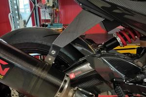 Staffa Scarico per Aprilia rs/tuono 660