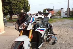 BMW S 1000 R.  2019