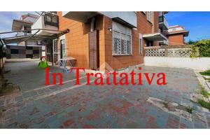 2 LOCALI A ARDEA