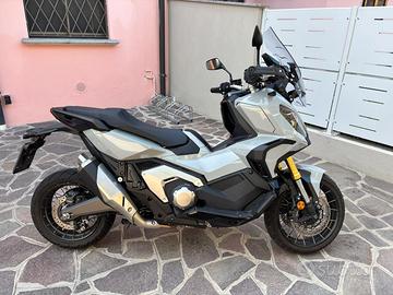  Honda X ADV 750