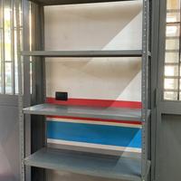 Scaffali