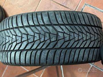 Gomme Hankook INVERNALI 19 seminuove 