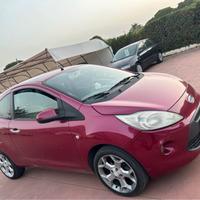 Ford ka con tettuccio