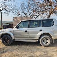 Indistruttibile:Toyota Land cruiser
