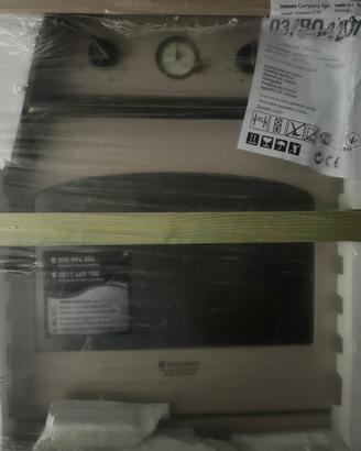 Forno Hotpoint Ariston FT 850.1 NUOVO IMBALLATO