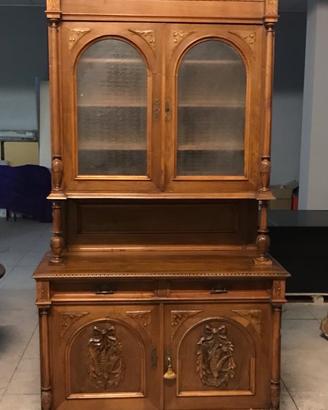 Credenza in noce
