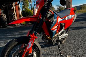 Ktm smc-r 690 - 2024