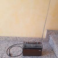 Radio Universum Autokoffer ATR 5936
