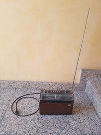 Radio Universum Autokoffer ATR 5936