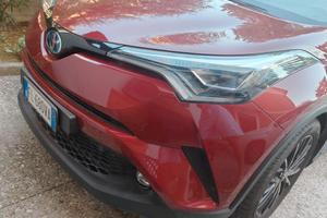 Toyota C-HR 1.8 Hybrid E-CVT solo 45.600km