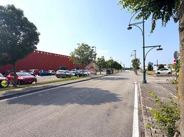 AUTORIMESSA A VENEZIA