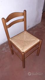 Sedie n. 3 in legno massello con seduta in paglia