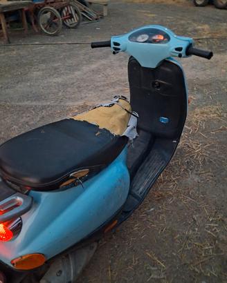 Vespa 50 et2