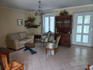 Casa semindipendente