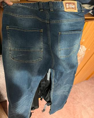 Pantaloni da moto