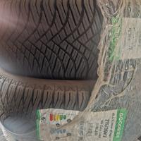 4 gomme 4 stagione ancora enballate €240 