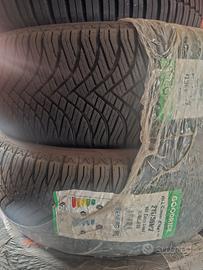 4 gomme 4 stagione ancora enballate €240 
