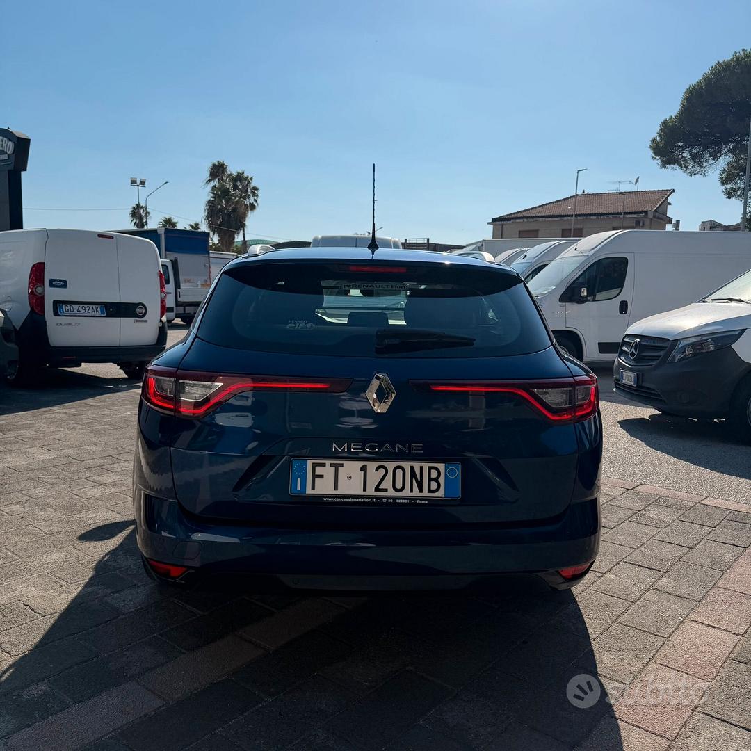 Renault Megane 2019 photo 3