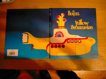 Libro  Yellow Submarine dei Beatles 2004