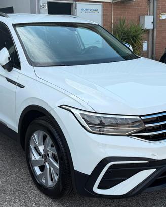 Volkswagen Tiguan Allspace 2.0 TDI SCR DSG 4MOTION