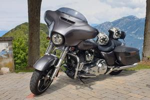 Harley-Davidson Touring Street Glide - 2015