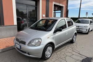 Toyota Yaris 1.3i 16V cat 5 porte