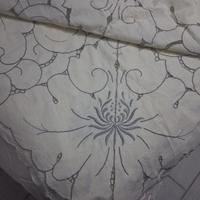 copriletto di cotone, intagliato .