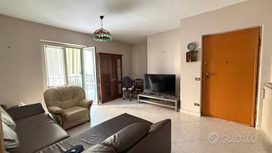 Appartamento di 90 m² con 3 locali e box auto dopp