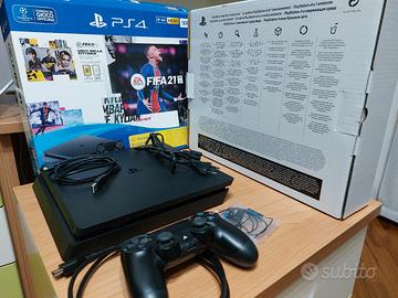 PS4 Slim da 500 GB + secondo controller + 3 giochi