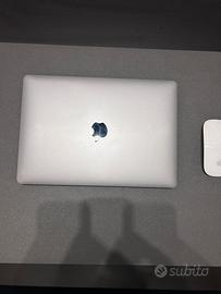 Apple macobook air M1