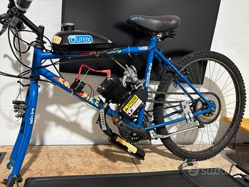 Bici motore a scoppio