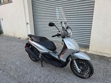 Piaggio Beverly 300