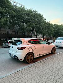 Renault Clio RS Trophy