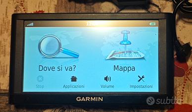 Navigatore GPS Garmin nuvi 66LM 