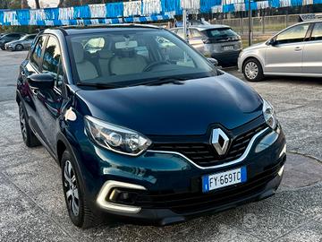 " PERFETTA " Renault Captur dCi 90 CV EDC Initia
