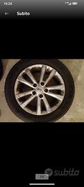 Gomme Hankook 205/60 R16 4 stagioni + cerchi .