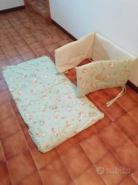 Paracolpi e piumone per lettino