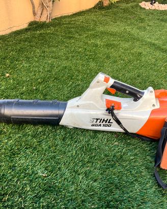 Soffiatore stihl bga100 con tasca porta batteria