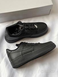 Nike Air Force 1 Low '07 nere EU41