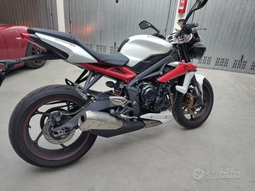 Triumph Street Triple 675R ABS