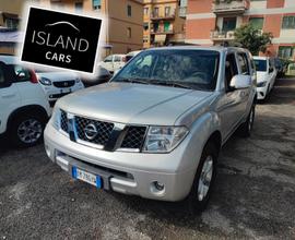 Nissan Pathfinder 2.5 dCi 7 posti