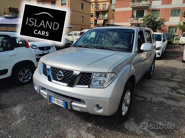 Nissan Pathfinder 2.5 dCi 7 posti