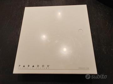 Case metallo Paradox