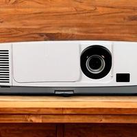 Proiettore NEC PE401 luminoso FULL HD 4000 lumen