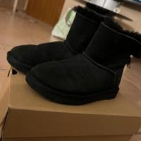 UGG mini bailey bow II black fiochetto