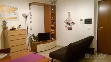 Bilocale con posto auto privato (Latina Scalo)